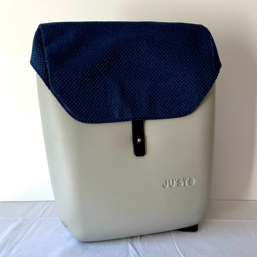 JU’STO Light Gray w/ Blue Backpack
